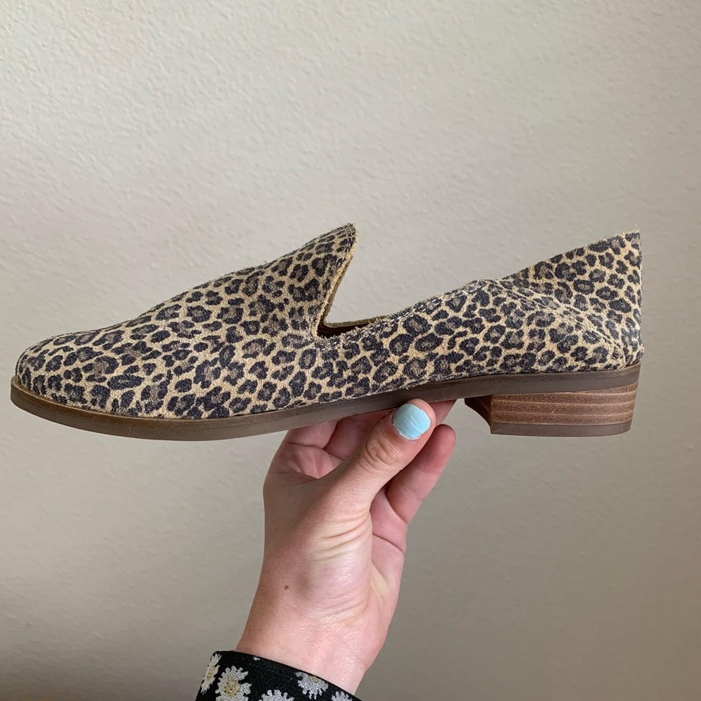 NWOT Lucky Brand Cahill Flats